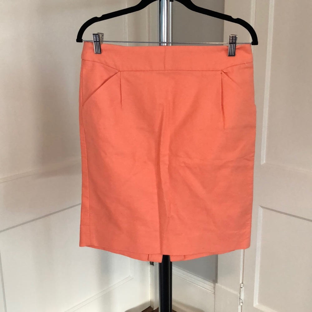 J crew size 8 peach the pencil skirt with pockets